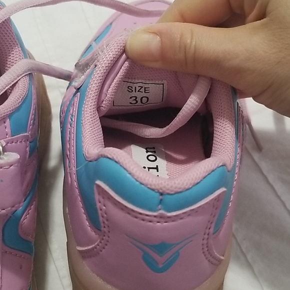 Rolling shoes - Picture 4 of 4